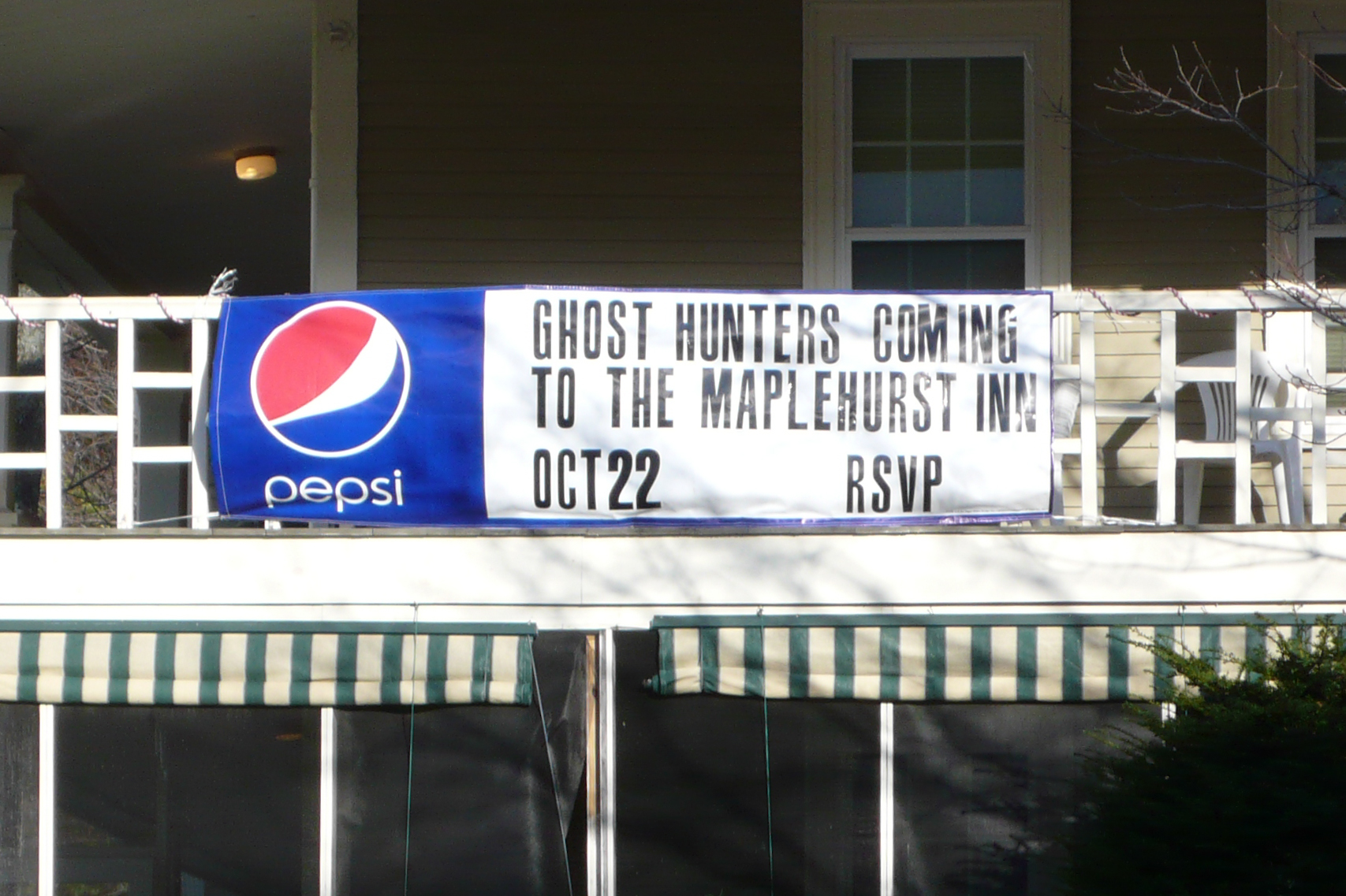 Ghost Hunters at Maplehurst Inn